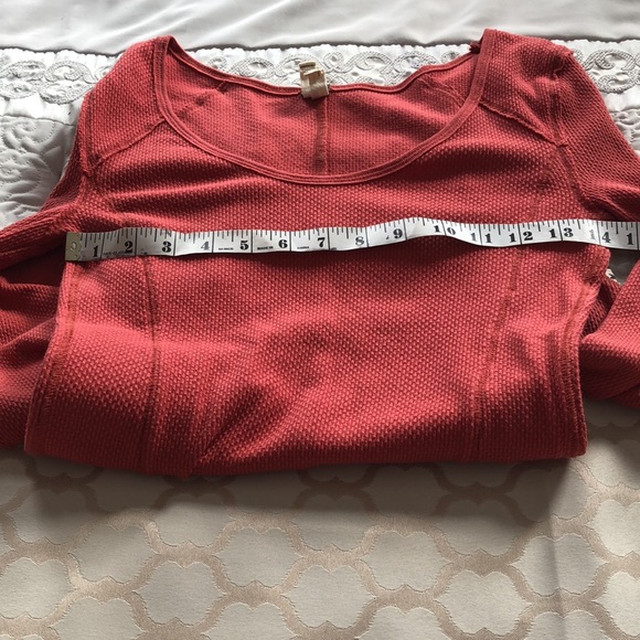 We The Free sweater/top XS unique cuff detail - Picture 5 of 9